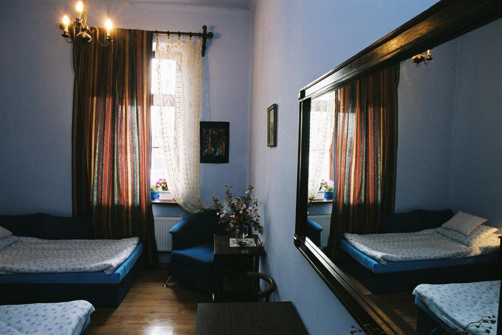 Piano Guest House Krakow Bagian luar foto